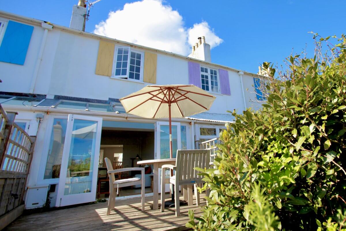 Front of Lyme Cottage